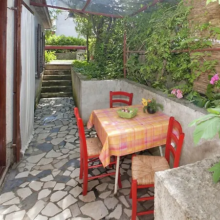 Apartments Mladenka Porec Room photo